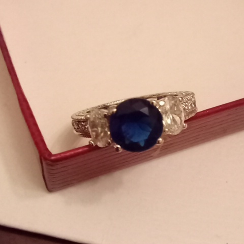 Round Blue Sapphire Ring